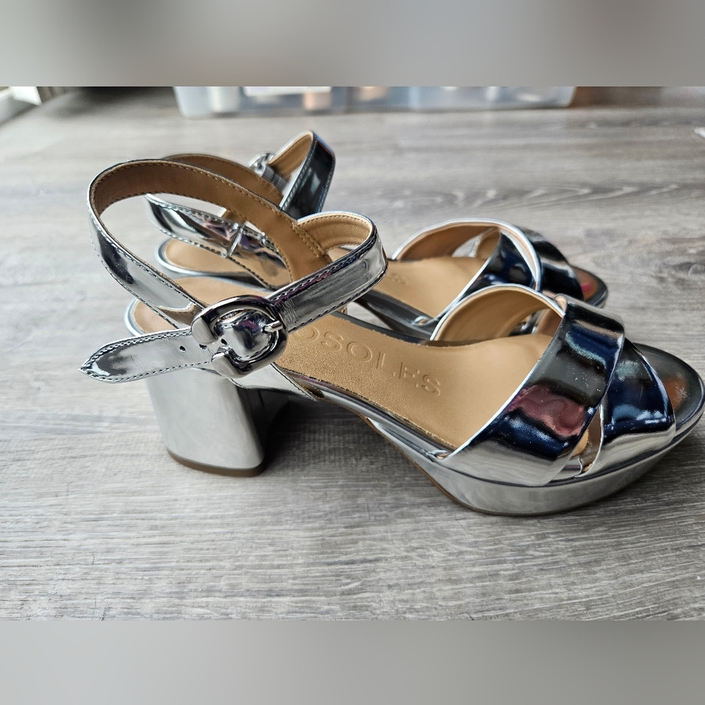 Aerosoles Cosmos Platform Heels, Size 6.5, Silver